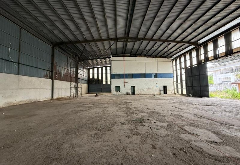 Detached Factory With 2 Storey Office For Sale