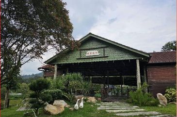 Kampung Sungai Makau