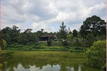 Kampung Sungai Makau