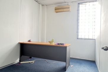 Medan Putra Business Centre