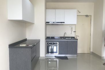 E Suite-Designer Suites