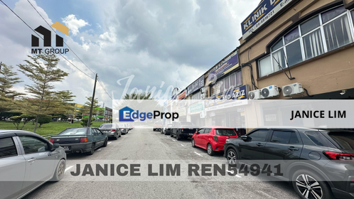 Pusat Perniagaan Putra Double Storey Shoplot Facing Road For Sale, Kedah, Kulim