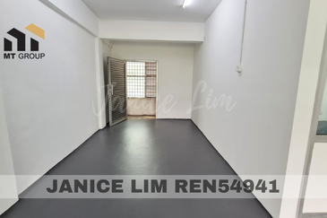 Pusat Perniagaan Maju Jaya