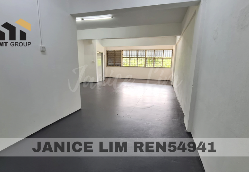 Pusat Perniagaan Maju Jaya