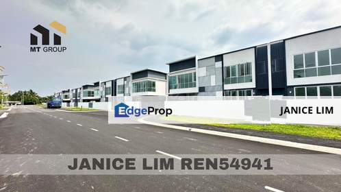Taman Saga 1.5 Storey Warehouse For Sale, Kedah, Sungai Petani