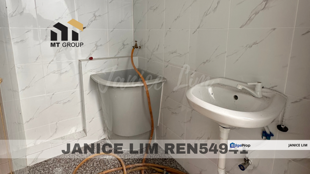 Bandar Putra Kulim Newly Refurbished Double Storey Shoplot For Sale, Kedah, Kulim