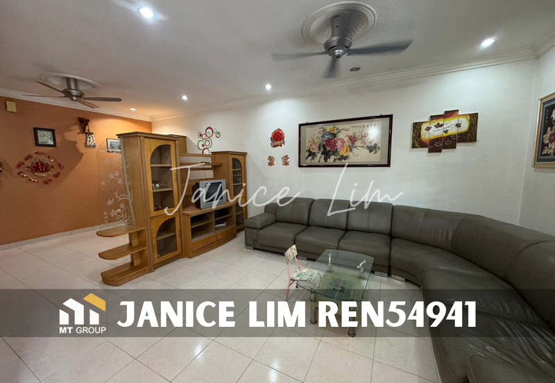 Bandar Laguna Merbok