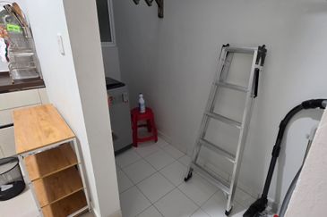 Arasia Perdana (The Clovers)