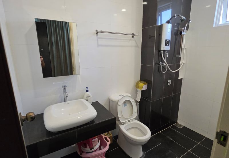 Arasia Perdana (The Clovers)