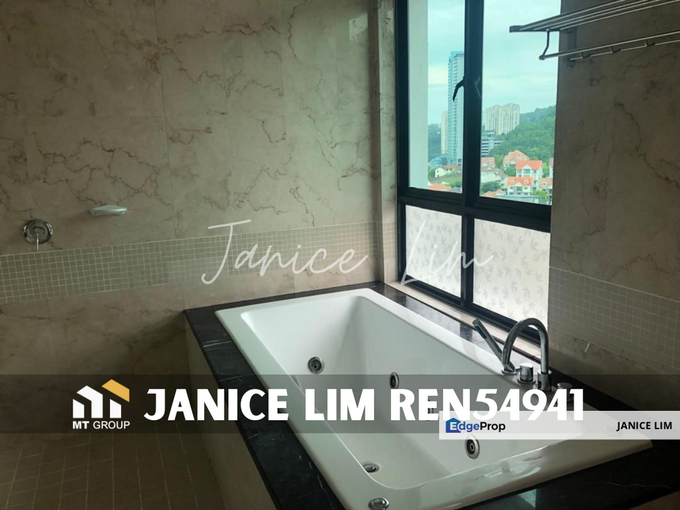 Moonlight Bay 4 Storey Seaview Bungalow with Private Lift & Swimming Pool For Sale, Penang, Batu Ferringhi