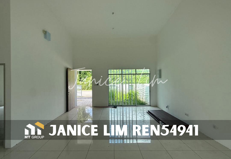 YARRA PARK WESTFIELD