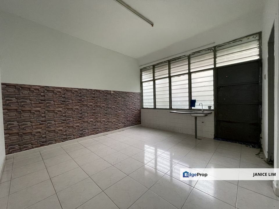 TAMAN DESA IMPIAN KULIM DOUBLE STOREY TERRACE WITH EXTRA LAND FOR SALE, Kedah, Kulim