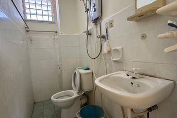 Pangsapuri Seri Pelangi