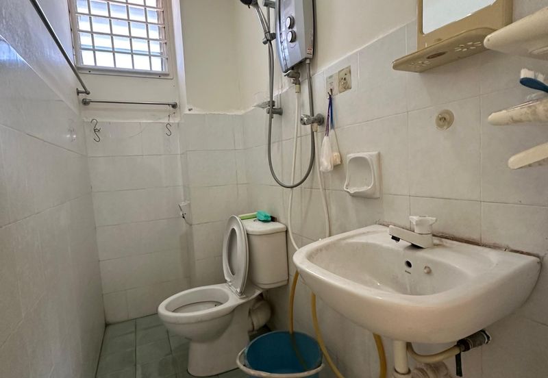 Pangsapuri Seri Pelangi