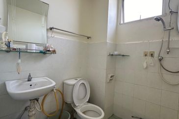 Pangsapuri Seri Pelangi