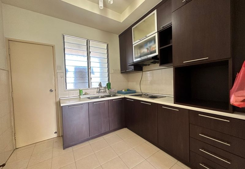 Pangsapuri Seri Pelangi