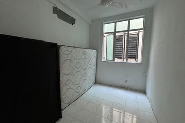 Taman Pulasan Apartment