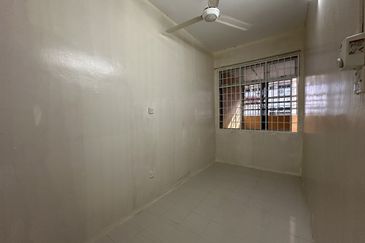 TAMAN LEMBAH IMPIANA