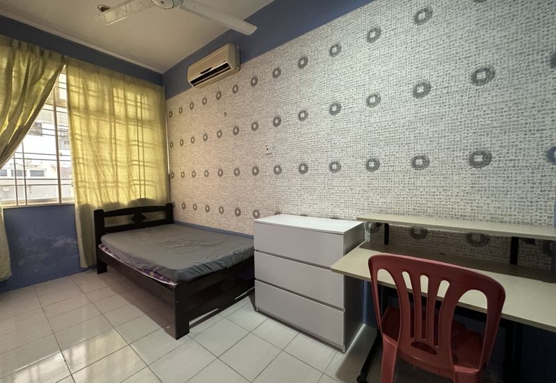 TAMAN LEMBAH IMPIANA