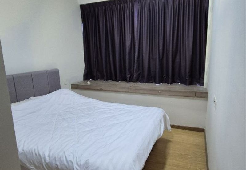 Baypoint @ Country Garden Danga Bay