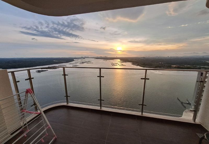 Bay Laurel @ Country Garden Danga Bay