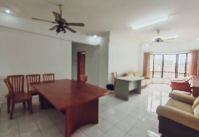 Dwi Mahkota Condominium