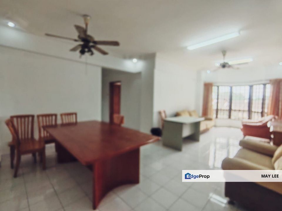 Dwi Mahkota Condominium, Tmn Bukit Aliff, Johor, Johor Bahru