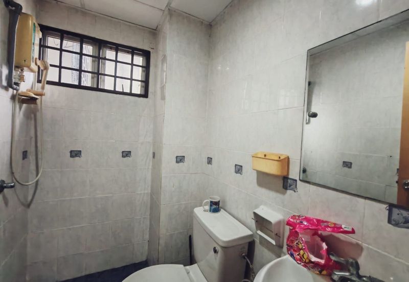 Dwi Mahkota Condominium