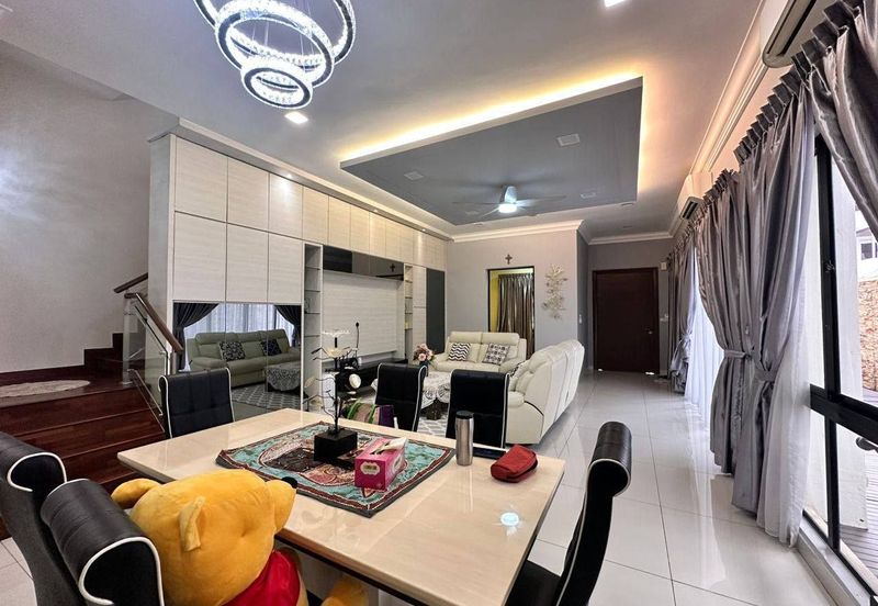 The Canal Garden South, Horizon Hills