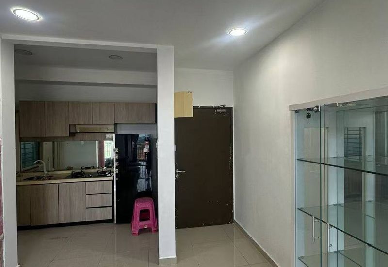 Seri Austin Luxury Apartment