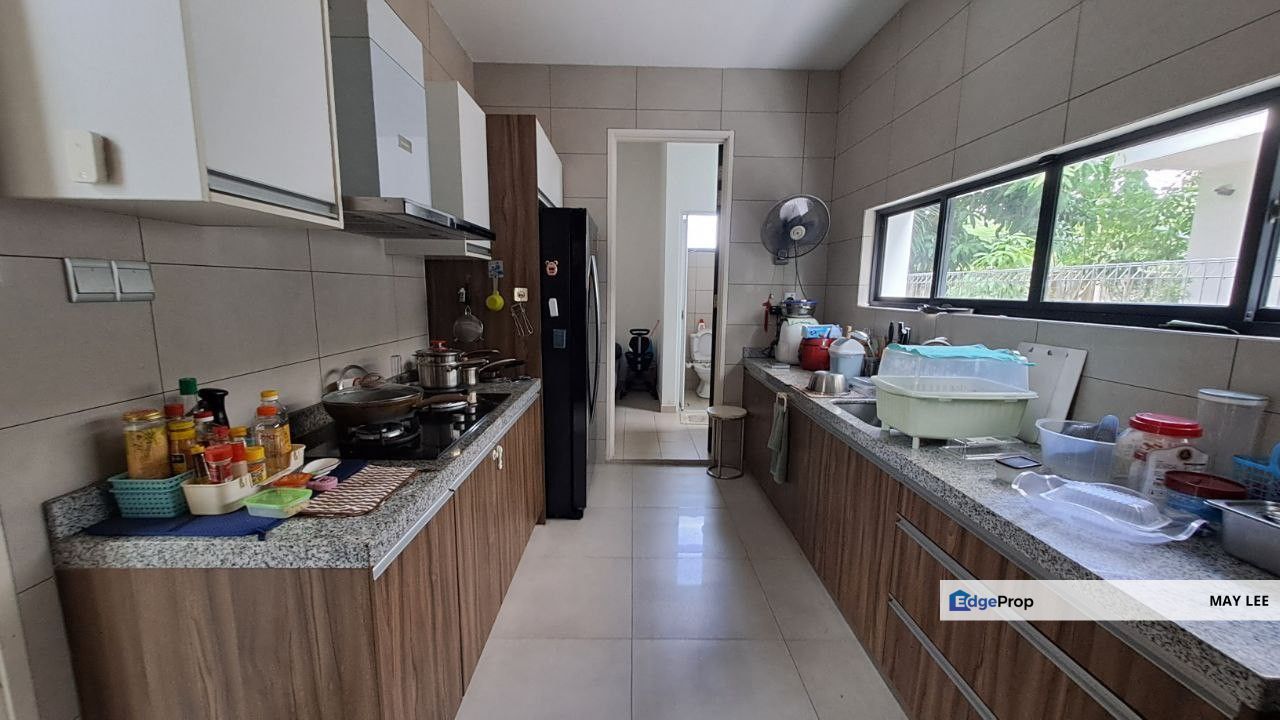 Isola Grandeur@Senibong Cove Permas Jaya, Johor, Masai