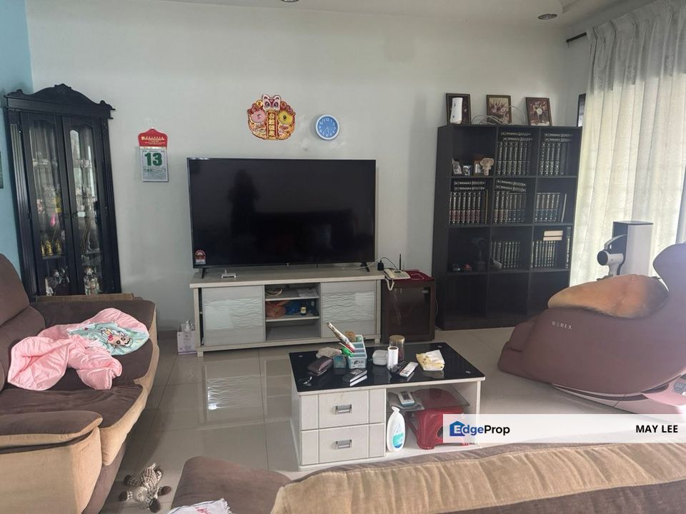  2 Storey Terrace House @ Jalan Jelatang , Taman Megah Ria, Johor, Masai