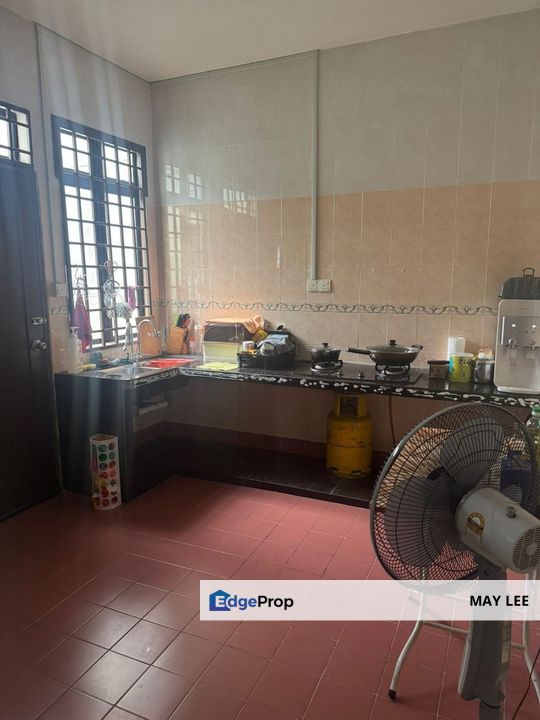  2 Storey Terrace House @ Jalan Jelatang , Taman Megah Ria, Johor, Masai