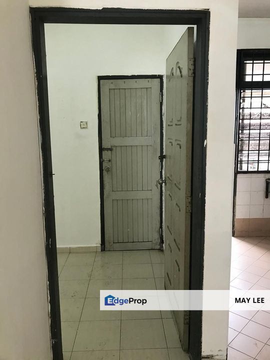 Double storey terrace house @ Taman Desa Cemerlang, Johor, Ulu Tiram