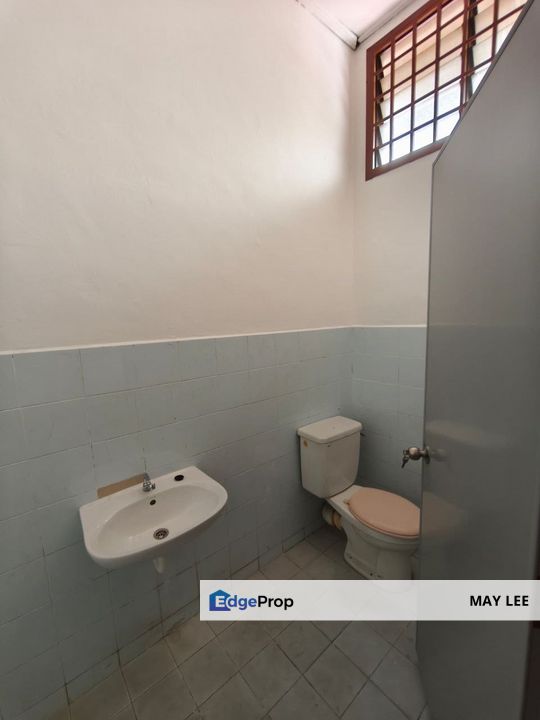 1.5 Storey Terrace @ Taman Pelangi Indah, Johor, Ulu Tiram