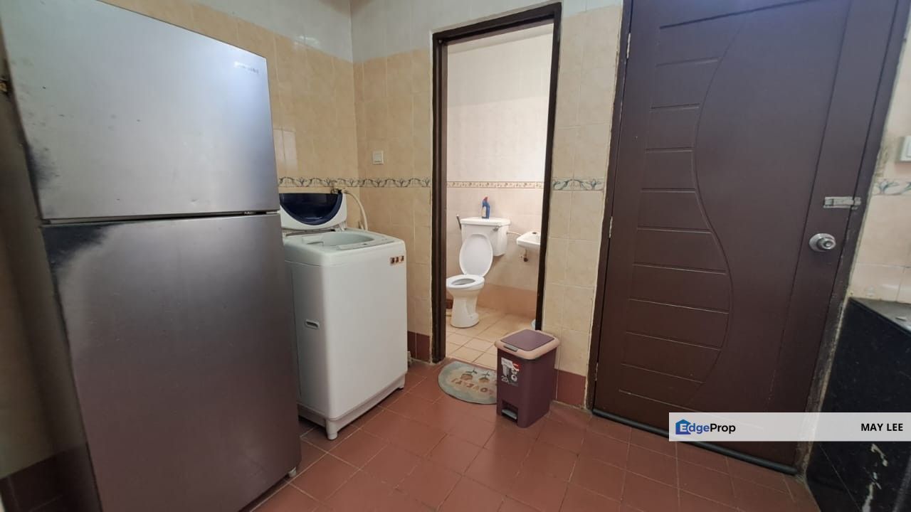  2 Storey Terrace House @ Jalan Jelatang , Taman Megah Ria, Johor, Masai