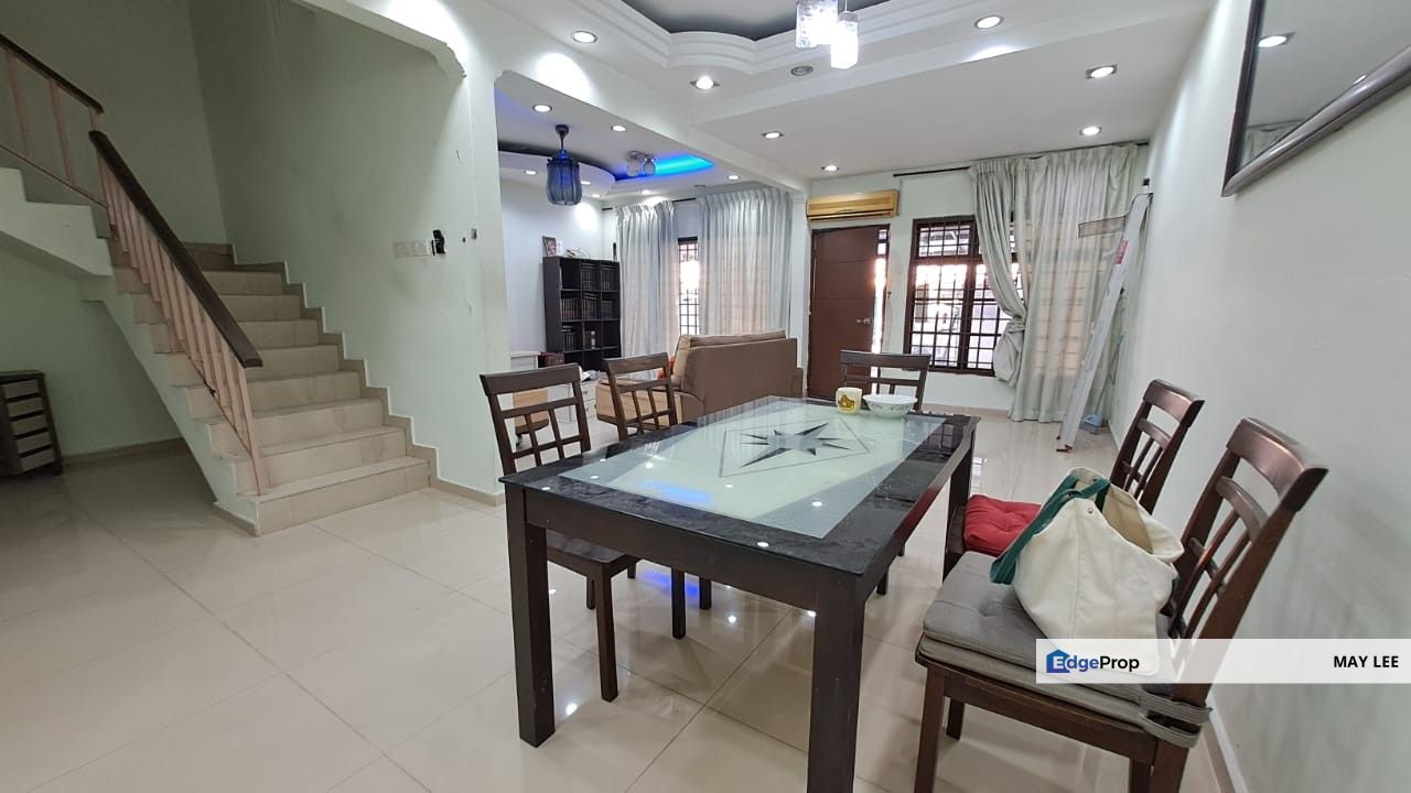  2 Storey Terrace House @ Jalan Jelatang , Taman Megah Ria, Johor, Masai