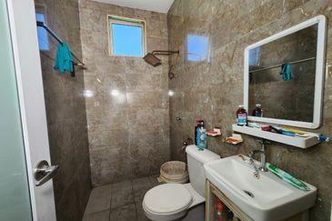 IDAMAN VILLA @ BANDAR SRI SENDAYAN