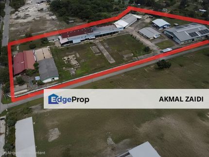9 Acre Industrial Land With Building : warehouse , office and factory, Melaka, Bukit Rambai