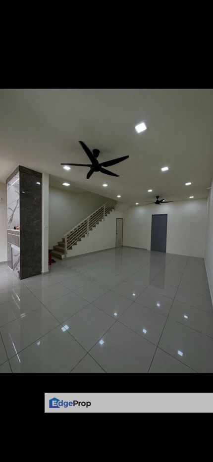 Jalan Wau Merak 1x,Bandar Layangkasa double storey, Johor, Pasir Gudang