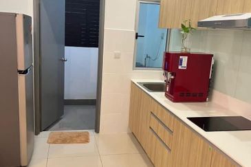 Meridin Bayvue Apartment