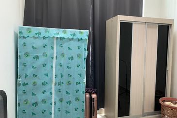 Meridin Bayvue Apartment