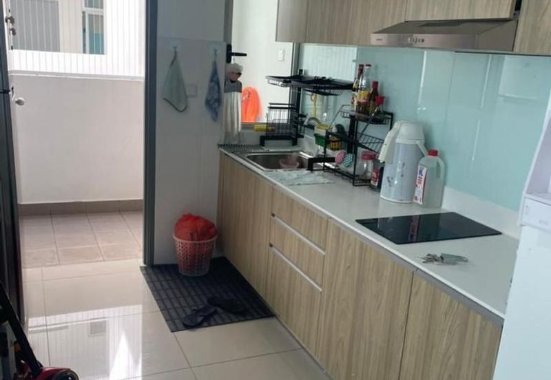 Meridin Bayvue Apartment