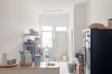 Erica @ Meridin East