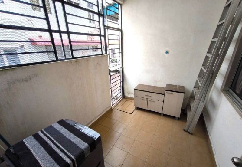 D'Lagoon, Taman Seri Austin