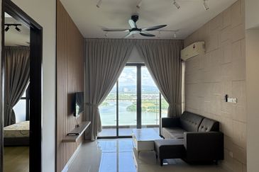 Royal Strand @ Country Garden Danga Bay