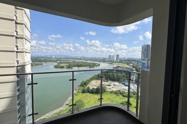 Royal Strand @ Country Garden Danga Bay