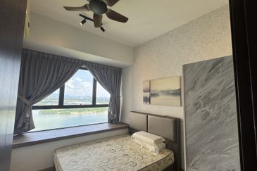 Royal Strand @ Country Garden Danga Bay