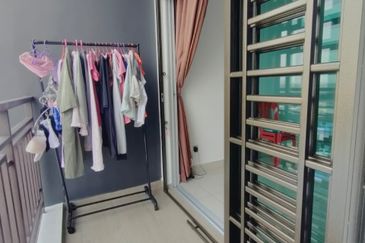 SKS Habitat Apartment, Larkin