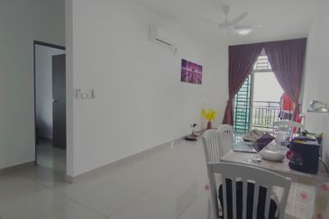 SKS Habitat Apartment, Larkin